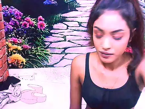 IndianPretty14u2Luv webcam