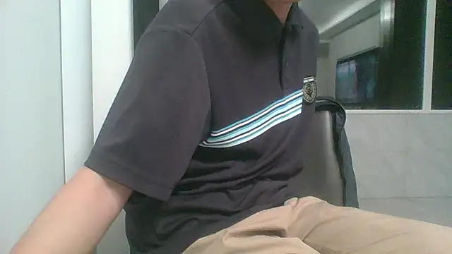 nole_china7 (Ask my age) - talk / fun / cum