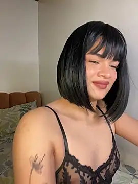 BangMia_Wallace's room