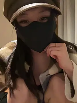 美女Carlin-yiyi在线直播