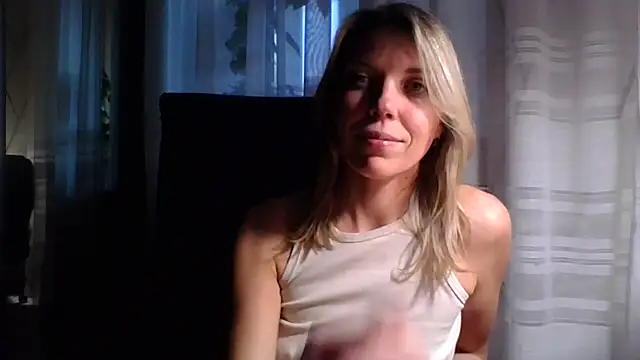 VelvetLove287 webcam