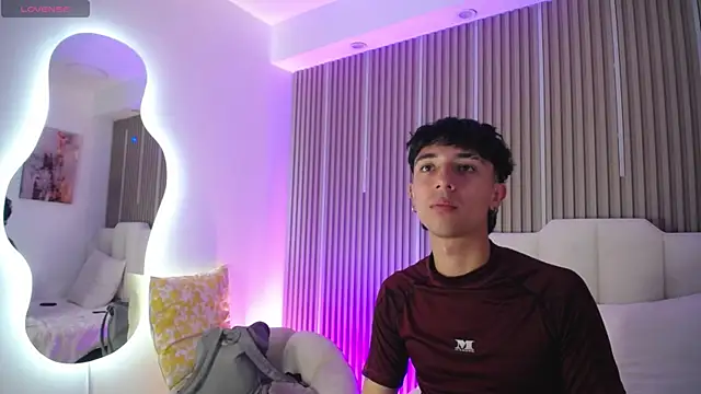 Aiden_Rivers_ webcam