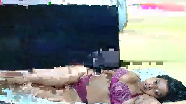 JinglynJuicy22 webcam