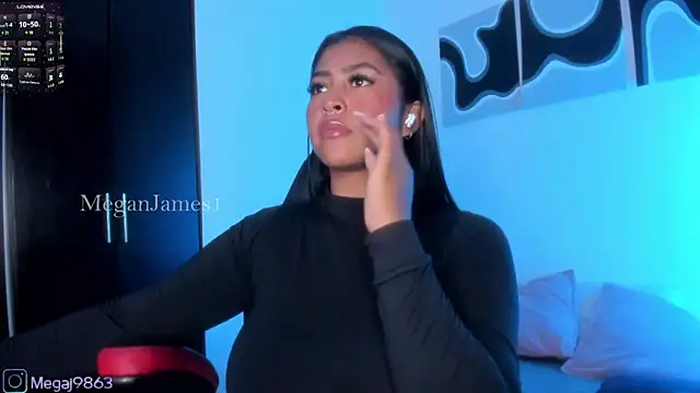 meganjames1 webcam