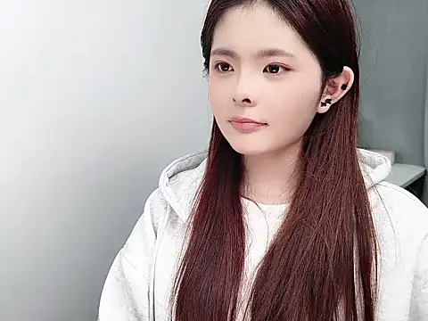 cherry-_-cherry - Cherry-_-cherry's free webcam - UK Sex Cams