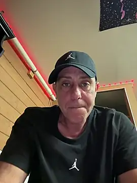 Preview of drewsix9@xh