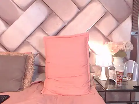 Ashleyroberst's room