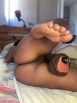 roussh (Ask my age) - SPY UPSKIRT/Dream pussy to clean 👅