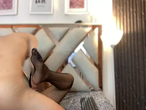 antonella_and_thiago - Antonella_And_Thiago's free webcam - UK Sex Cams