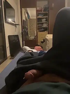 moe_43 - Moe_43's free webcam - UK Sex Cams