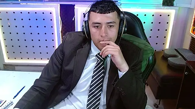 godofcumxxx - Godofcumxxx's free webcam - UK Sex Cams