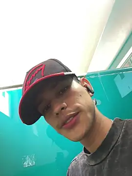 HarryGaze's live cam