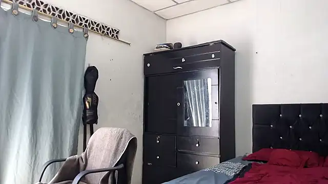 suckmydickbitch97 webcam