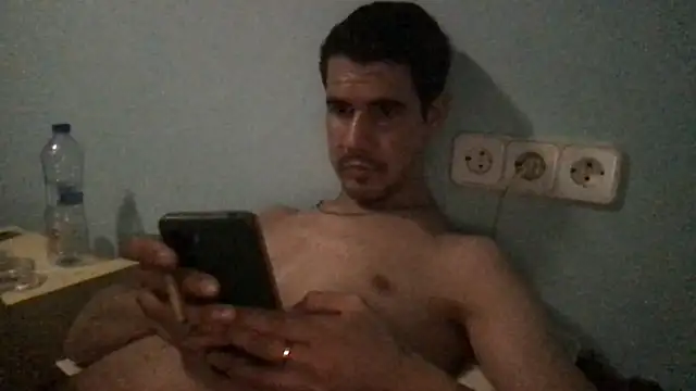 halfarabhalfspanish - HalfArabhalfspanish's free webcam - UK Sex Cams