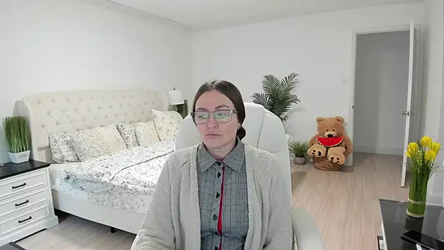Vika73 webcam