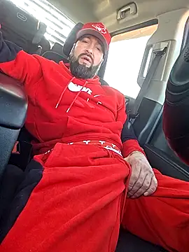 Beardedtattood webcam