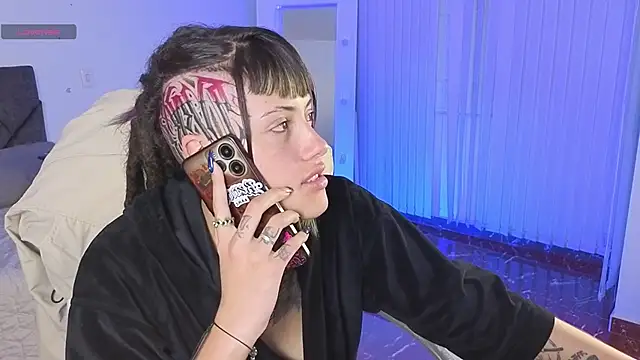 _sharlotte777 webcam