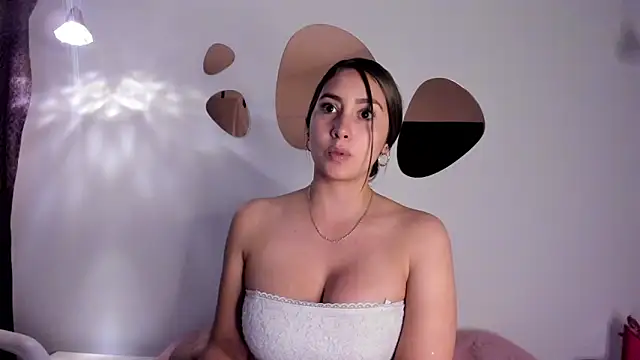 Sara_parker___ webcam