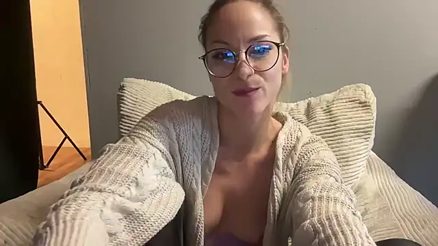 missdaisydiamond777 webcam