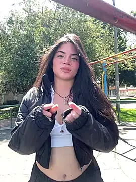 PamelaJonsom_ webcam