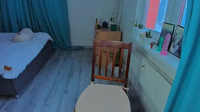 Mia_Brackenridge26 webcam