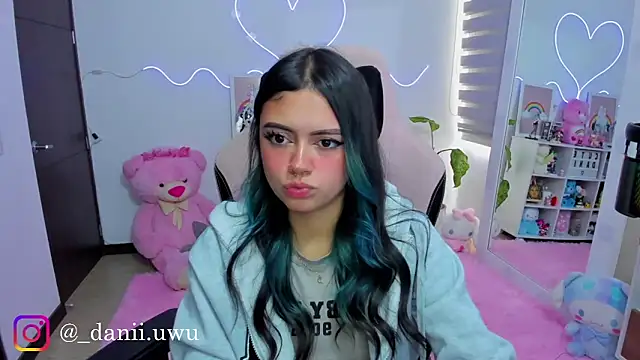 CuteDani_ webcam