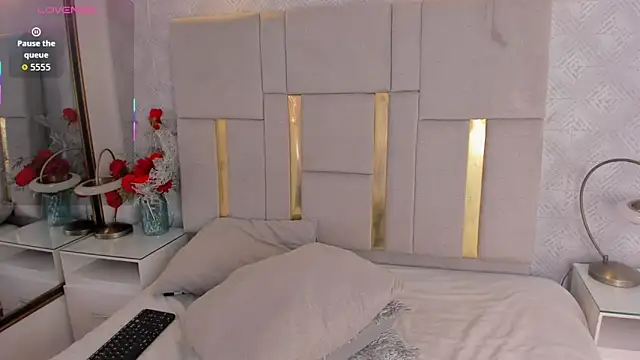 Camilaa_Sanchez_ webcam