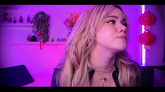 albaismynameX webcam