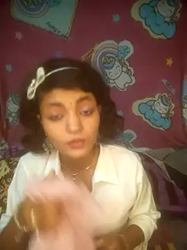 Freakingromance webcam