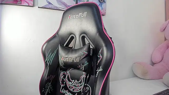 megan_sofiaa_ webcam