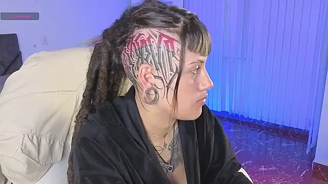 _sharlotte777 webcam