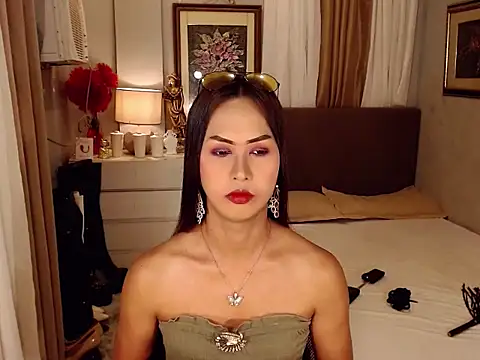 Nathalieheartt webcam