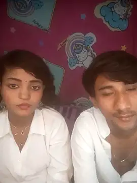 Freakingromance webcam