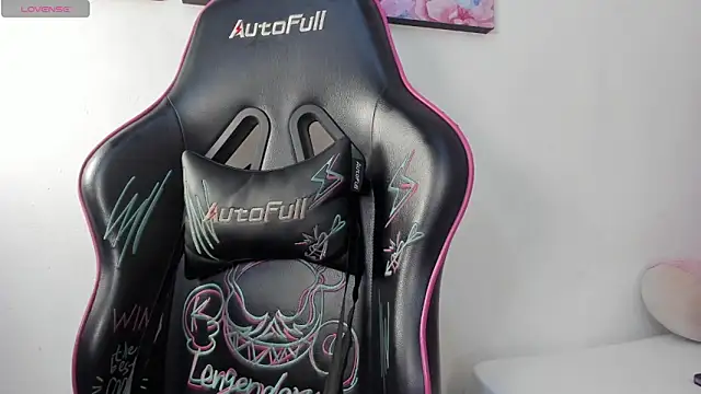 megan_sofiaa_ webcam