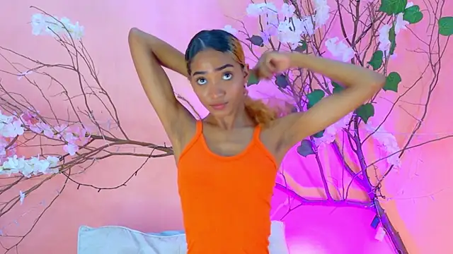 Charlotte_Love10 webcam