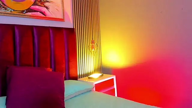 LauraAristizabal webcam