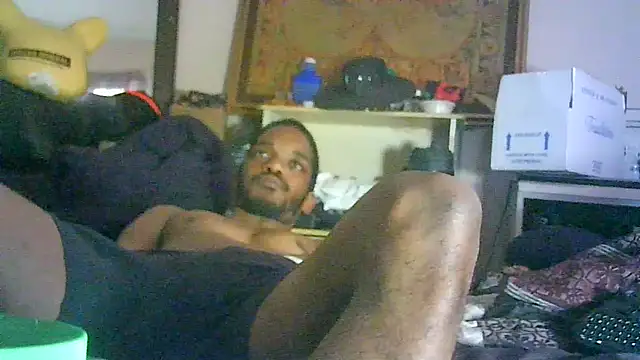 ON3YOULLN3VER_FIR3 webcam