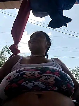 Horny-Mommy-Dirty webcam