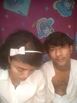 Freakingromance webcam