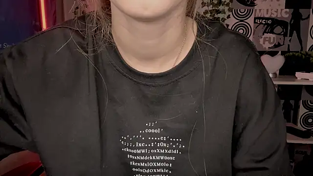 helgicuteness webcam