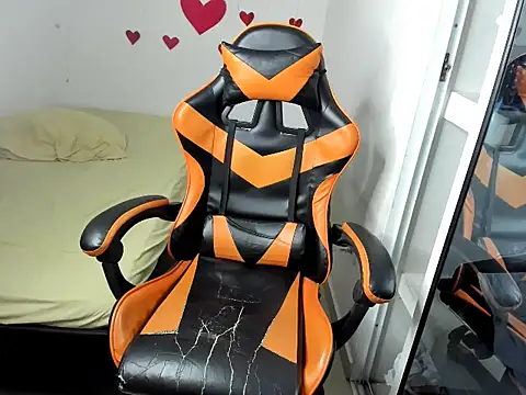 RYAN_MYEARZ__ webcam