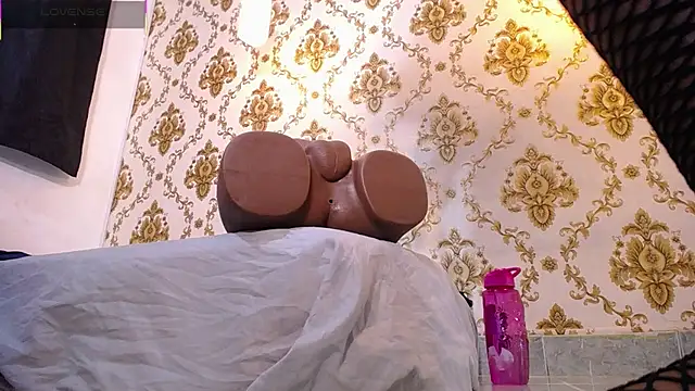 KARATIBBY_COX webcam