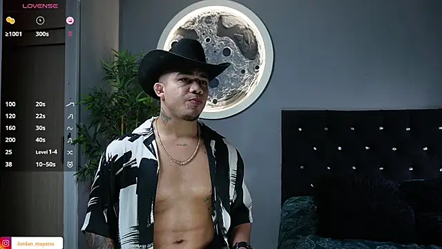 jordan_mayers02 webcam