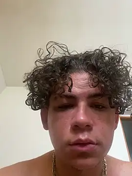 MasteredOpossum webcam