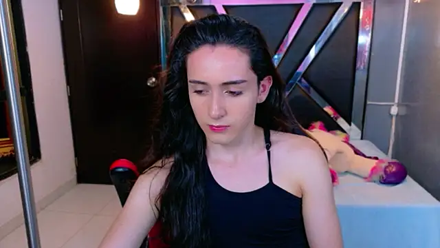 Ivony_Giselle webcam