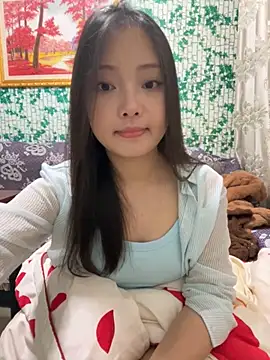 BIGBABYYEYE live sex cam