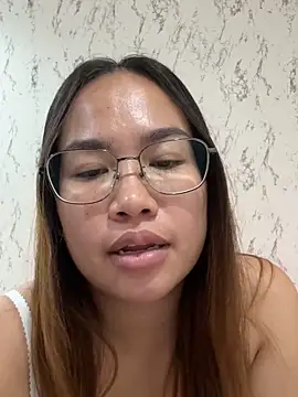 ponthip (Ask my age) - Show my tits 🥛😛