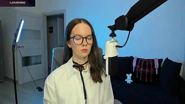 Goddess_of_Fertility webcam