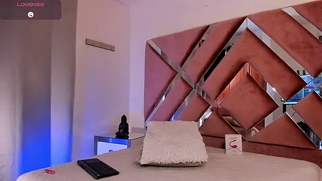 aron_cruz (M young) - :devil: SENSUAL DANCE & OIL BODY