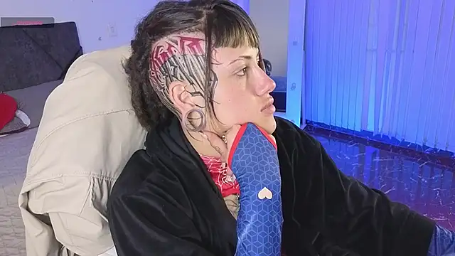 _sharlotte777 webcam